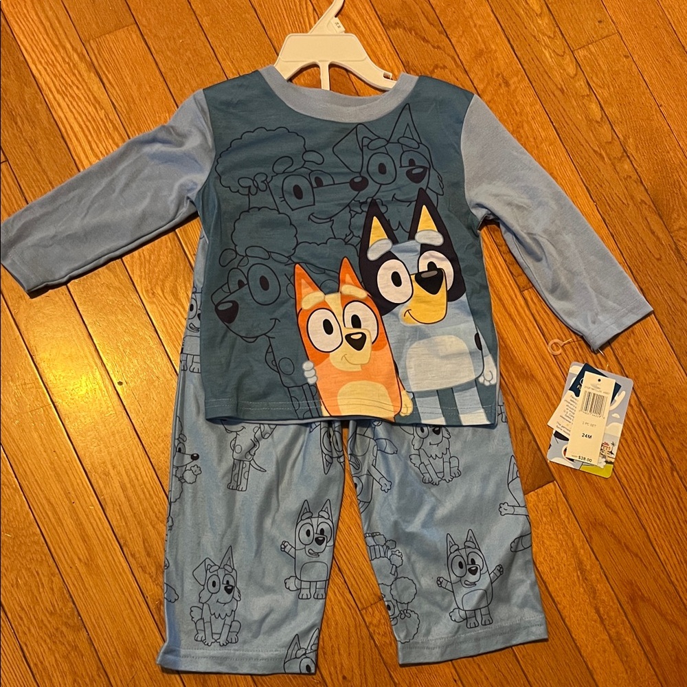NWT Bluey Toddler Loose Fit Pajama Set 24m